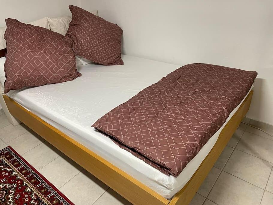 Comfortable Apartment In Commercial Centre Unterhaching Extérieur photo