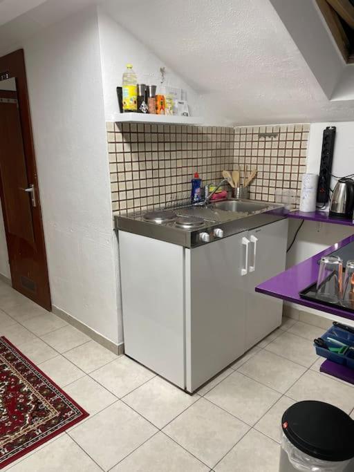 Comfortable Apartment In Commercial Centre Unterhaching Extérieur photo